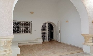 VILLA SYWAR