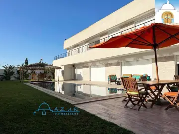 VILLA  CAPRI