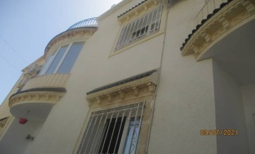 VILLA  NICE