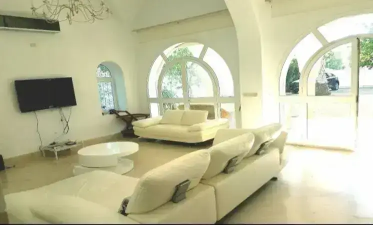 VILLA SAM